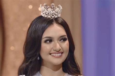 ahtisa manalo nationality